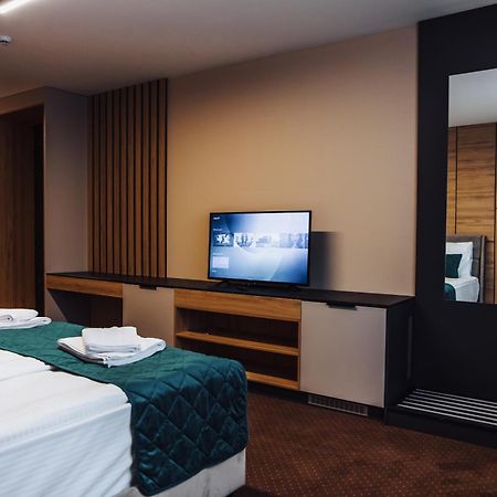 Hotel Brcko Gas Sarajevo Lukavica Zewnętrze zdjęcie