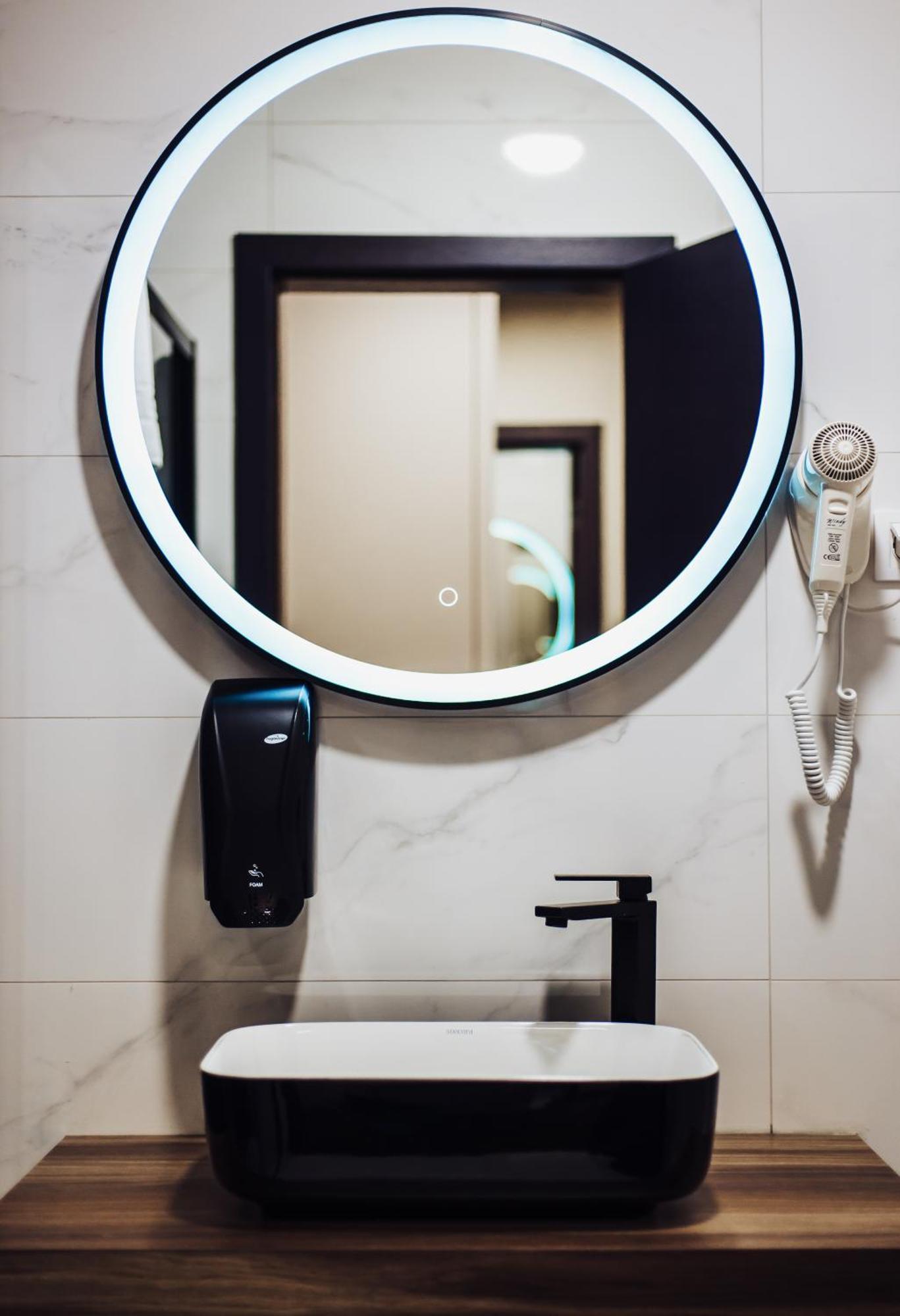 Hotel Brcko Gas Sarajevo Lukavica Zewnętrze zdjęcie