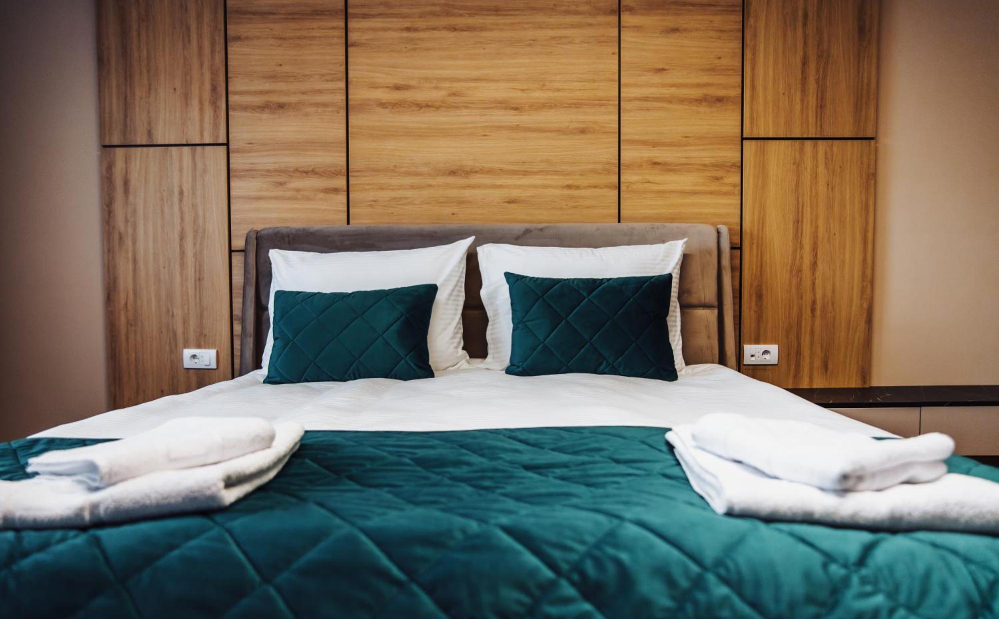 Hotel Brcko Gas Sarajevo Lukavica Zewnętrze zdjęcie