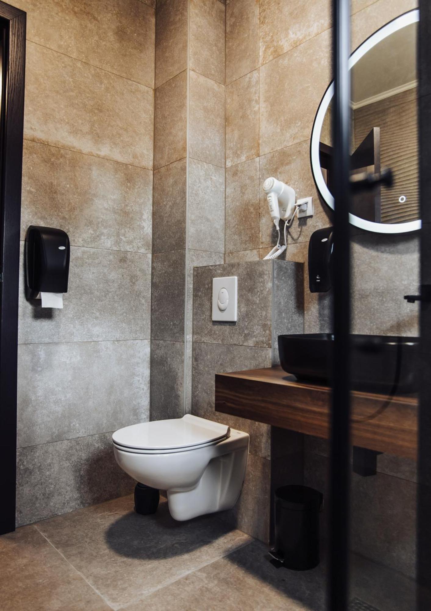 Hotel Brcko Gas Sarajevo Lukavica Zewnętrze zdjęcie