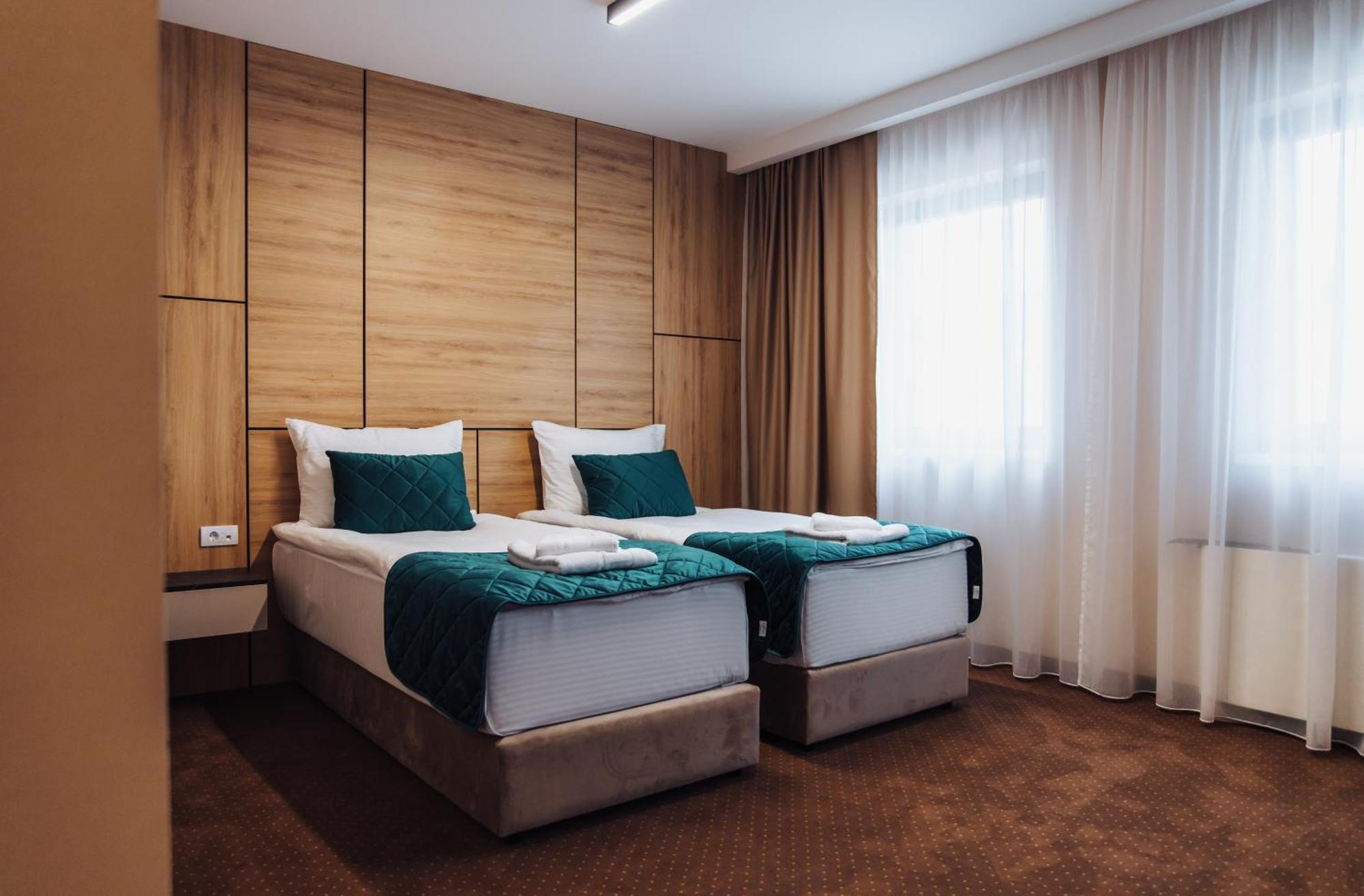 Hotel Brcko Gas Sarajevo Lukavica Zewnętrze zdjęcie